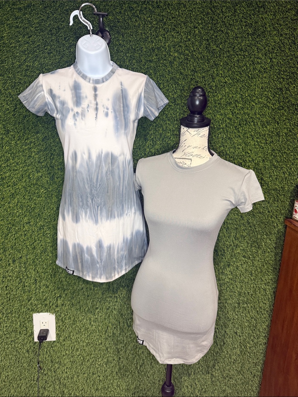 Lot of 2 MiniBeast Short Sleeve OG T-Shirt  Dresses XS Marble Grey & Frost